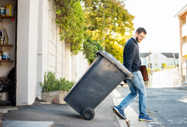 Best Attic Cleanout  in USA